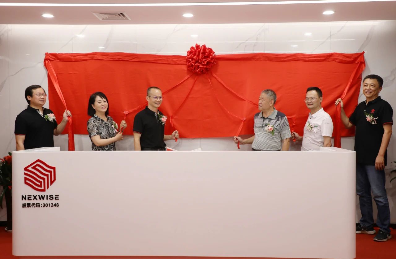 1691546103681537.jpg 1691546103681537.jpg